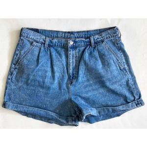 American Eagle High Rise Mom Denim Shorts Medium Wash Size 16